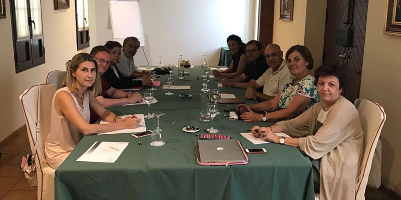 La UJA asiste al VI Encuentro de la Red de Cátedras de empresa familiar de Andalucía