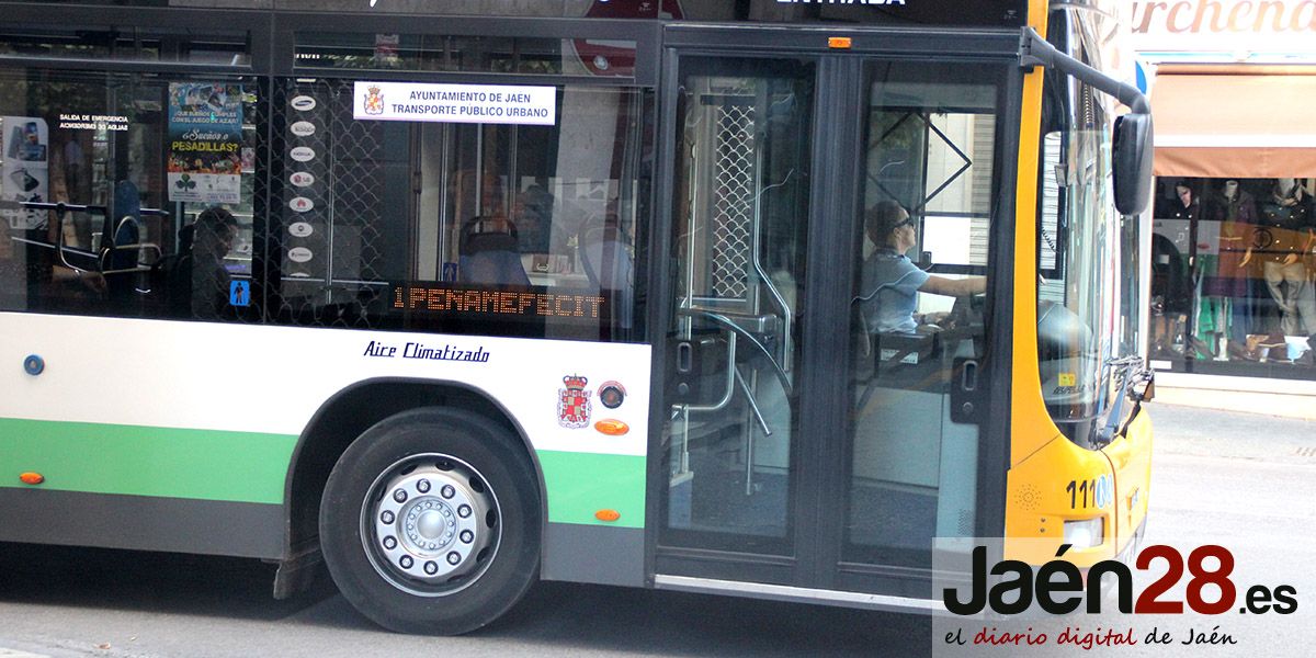 El Ayuntamiento ordena a la empresa Castillo que debe retirar de los tornos en el servicio público de autobuses urbanos