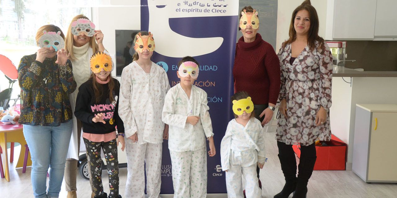 Los pacientes ingresados en el Hospital Materno-Infantil de Jaén han celebrado el Carnaval con un taller de elaboración de máscaras
