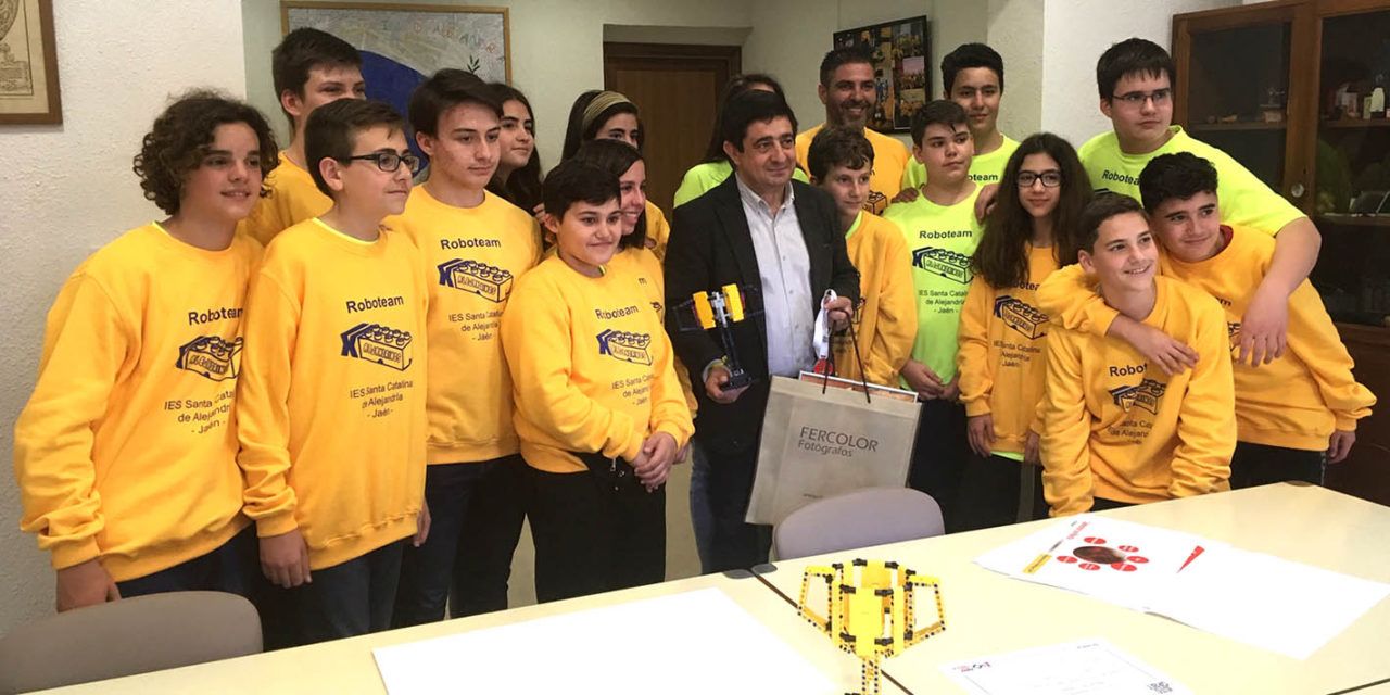 Diputación colaborará con el equipo de robótica del IES Santa Catalina para su participación en la final de la First Lego League