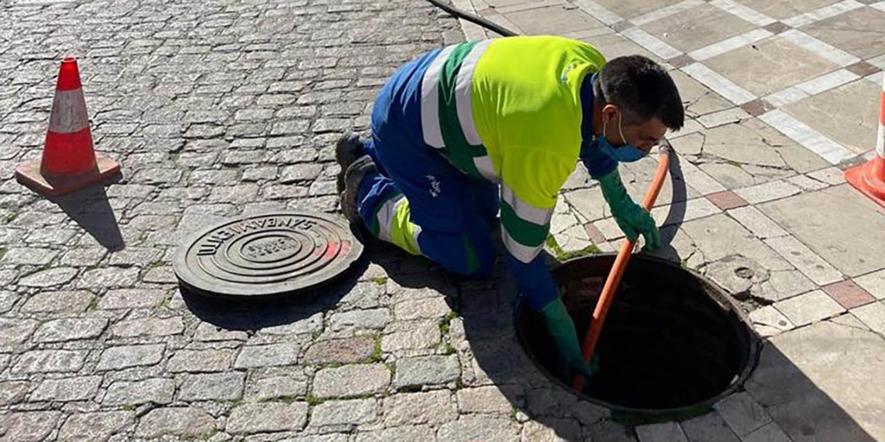 El Ayuntamiento informa de una avería en un pozo de registro externo que afecta parcialmente al aparcamiento San Francisco