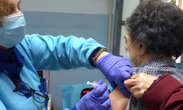 Jaén arranca con la vacunación de las personas mayores de 80 años