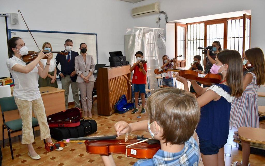 La Fundación Barenboim-Said introduce a 47 niños jiennenses en la diversidad de la cultura musical