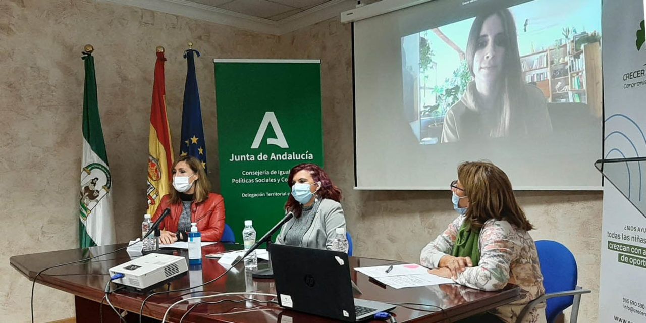 Andalucía impulsa la colaboración familiar para atender a menores y adolescentes de centros de protección