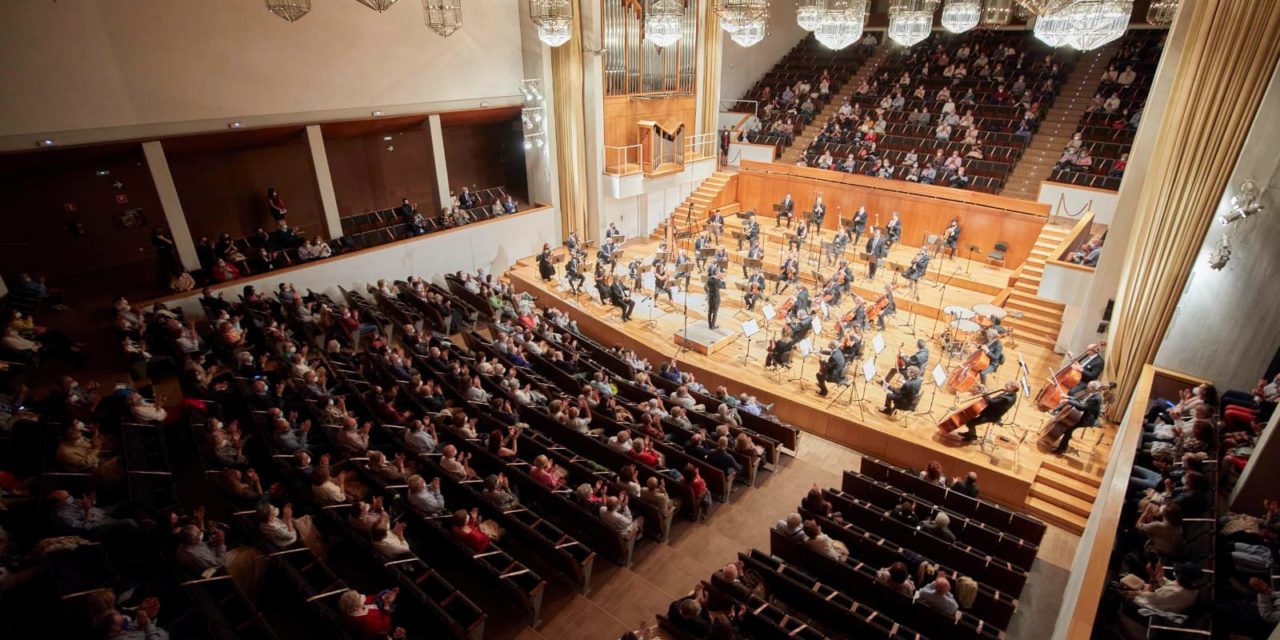 La Orquesta Ciudad de Granada pondrá el broche de oro al XXII Festival de Otoño con un concierto de clausura que dará esplendor a una edición renovada y con éxito de público