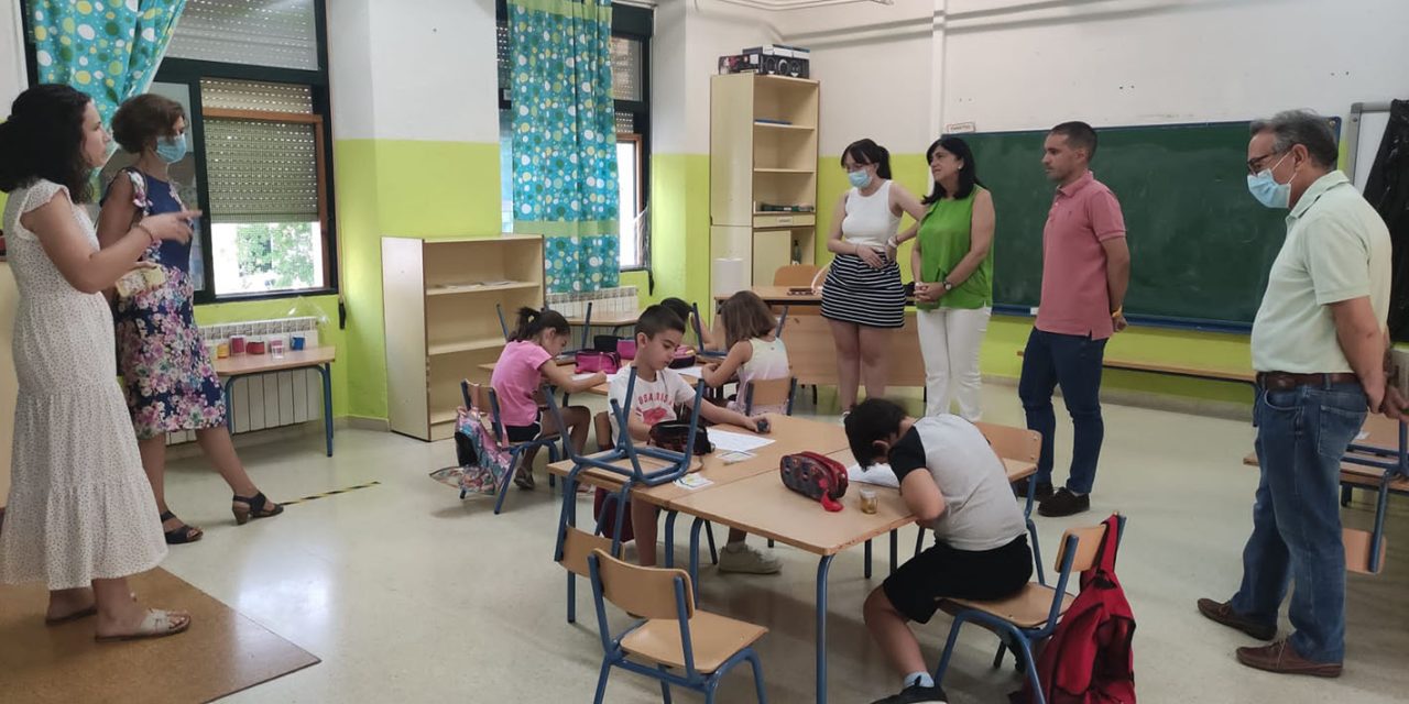 Más de 3.800 menores participarán en el programa Escuelas de Verano de la Diputación, que llegará a 73 poblaciones