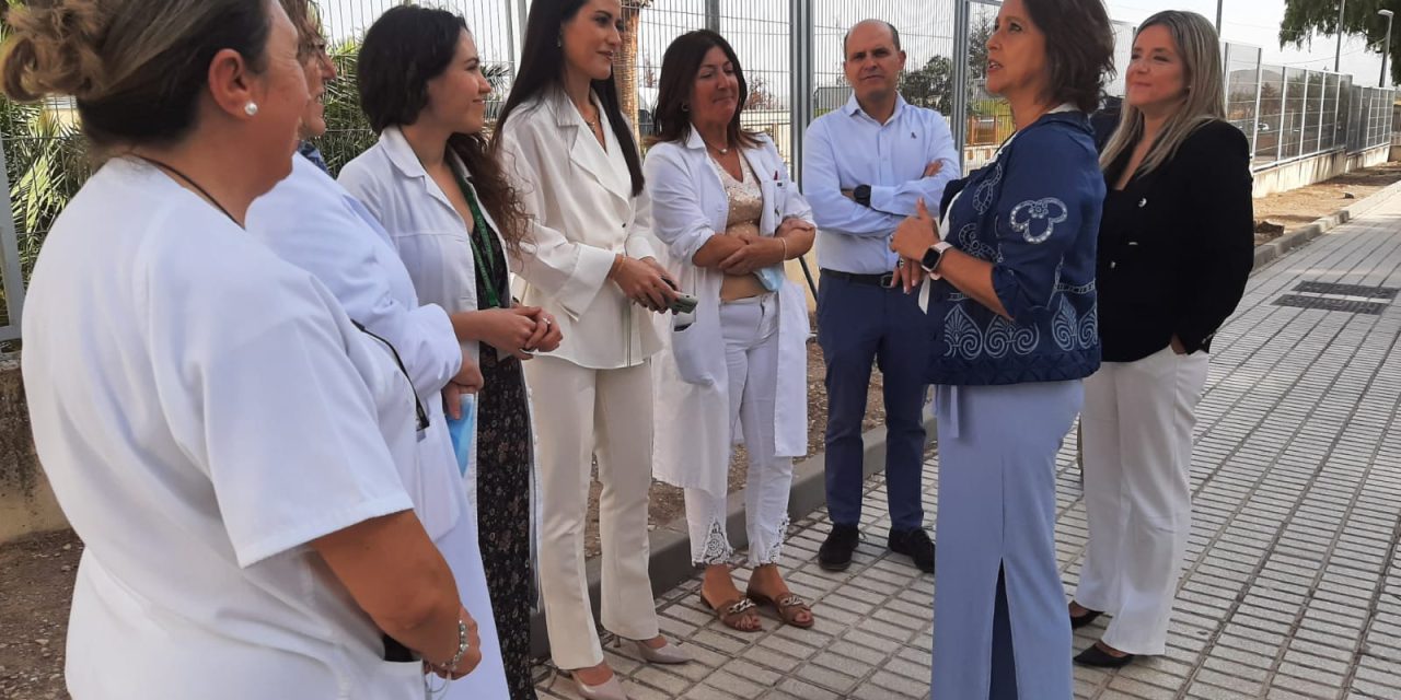 Catalina García inaugura un nuevo centro para el manejo de componentes sanguíneos en Jaén