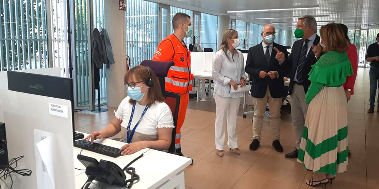 La Junta pone en marcha en Jaén la Línea Alzheimer de atención a familiares y pacientes