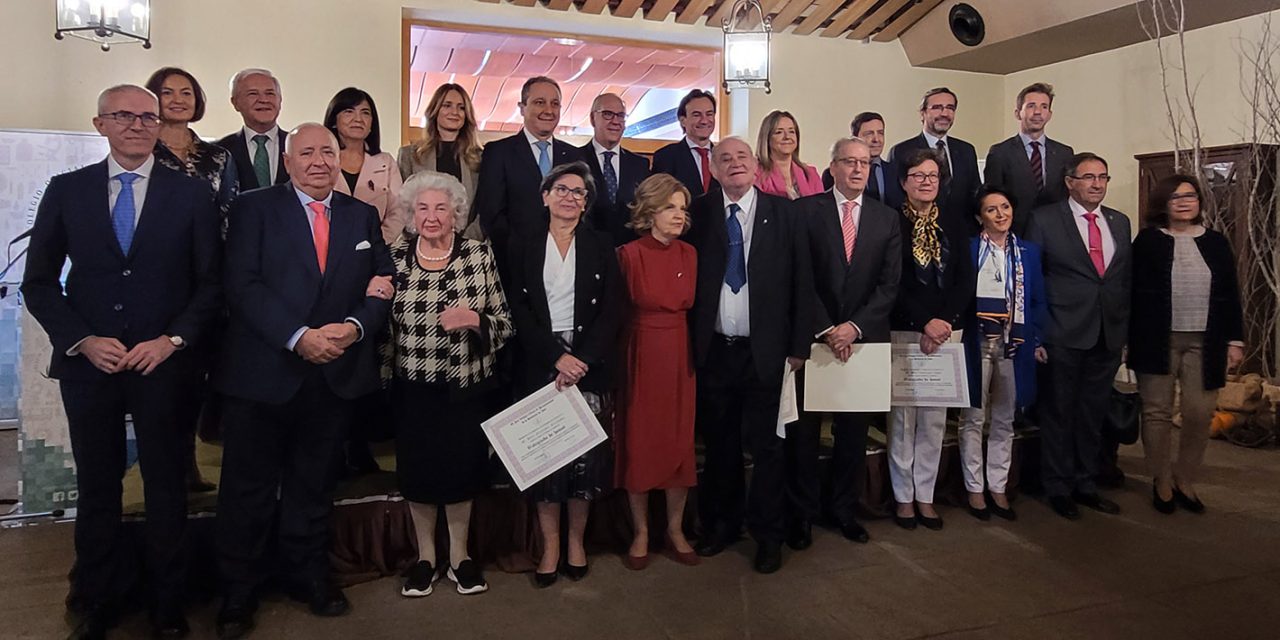 Los farmacéuticos jiennenses se reivindican como piezas esenciales en el cuidado de la salud de los ciudadanos en la celebración de su Patrona