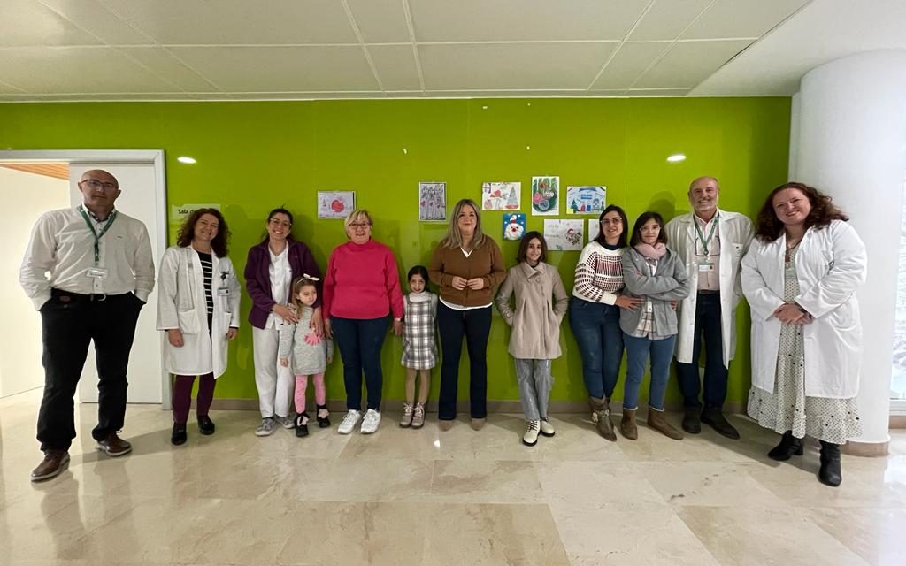 Los centros sanitarios de Jaén entregan los premios del concurso de tarjetas de Navidad