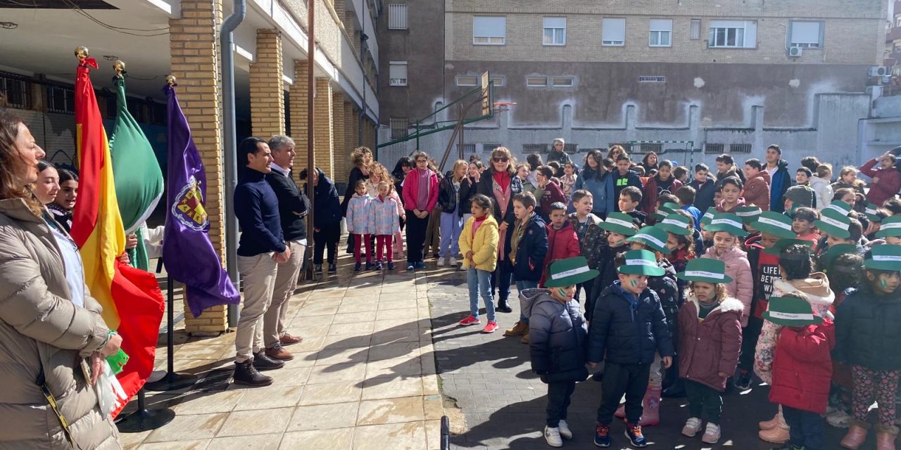 Educación conmemora la celebración del Día de Andalucía en el CEIP Antonio Prieto