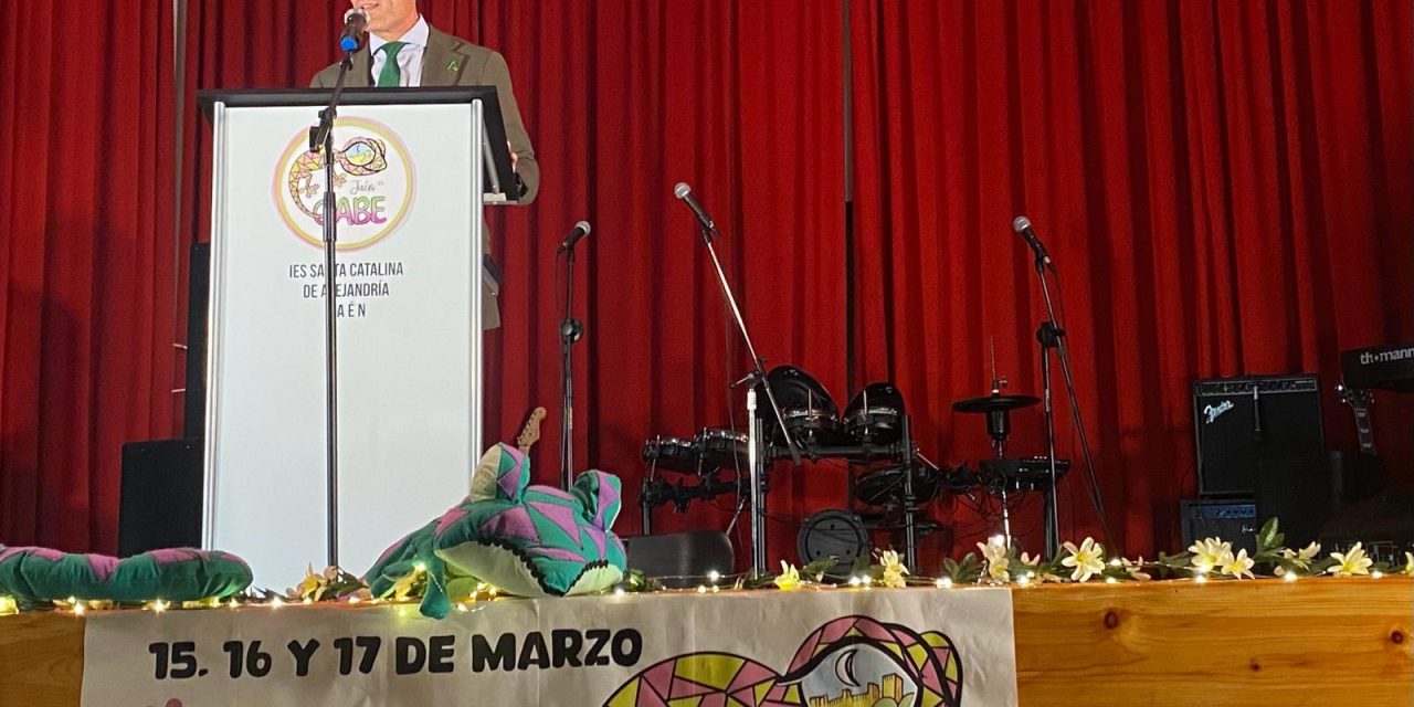 Más de 400 docentes participan en un encuentro educativo sobre metodologías innovadoras en la capital jiennense