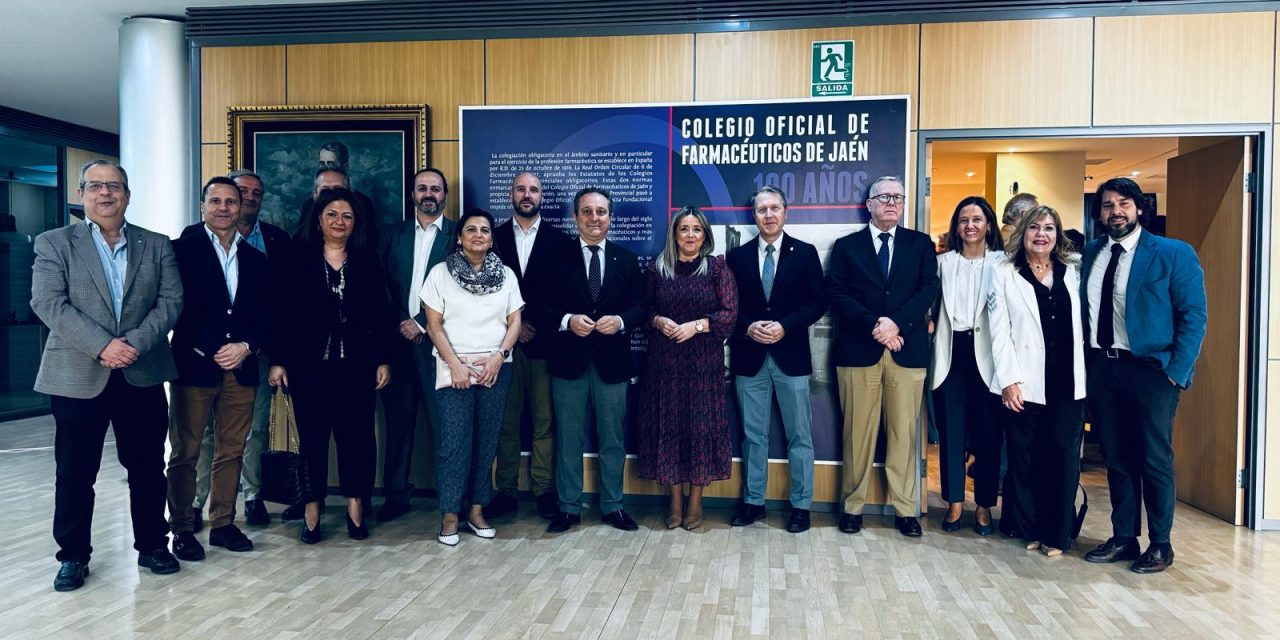 Elena González valora el desarrollo del Proyecto ACERCA implantado en el Hospital de Jaén