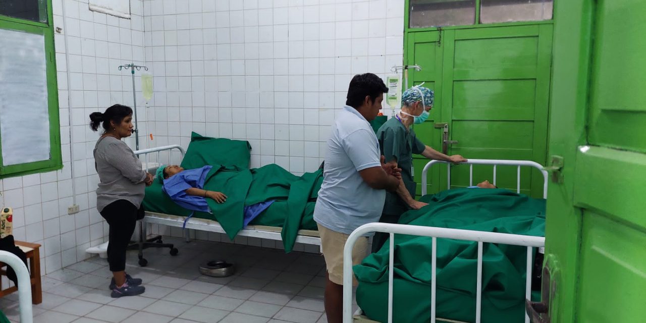 Un enfermero del Hospital Universitario de Jaén participa en una expedición sanitaria a Bolivia