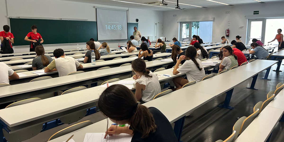 Comienza la Prueba de Evaluación para el Acceso y Admisión a la Universidad (PEvAU) en la provincia de Jaén