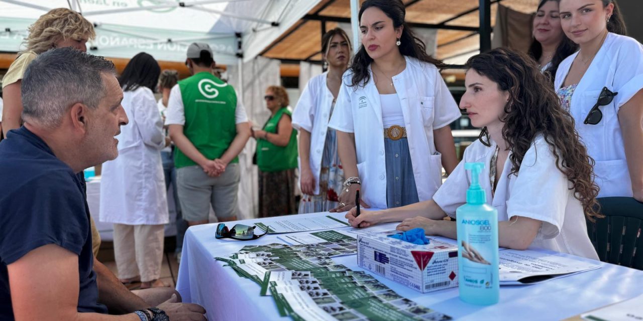 Salud invita a los andaluces a protegerse del sol para evitar la aparición de cáncer de piel